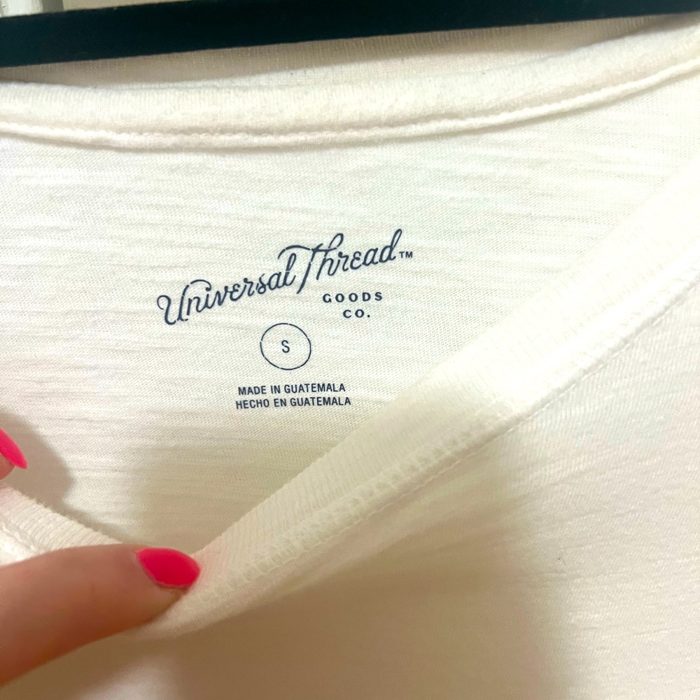 Cream basic tee - Picture 2 of 3